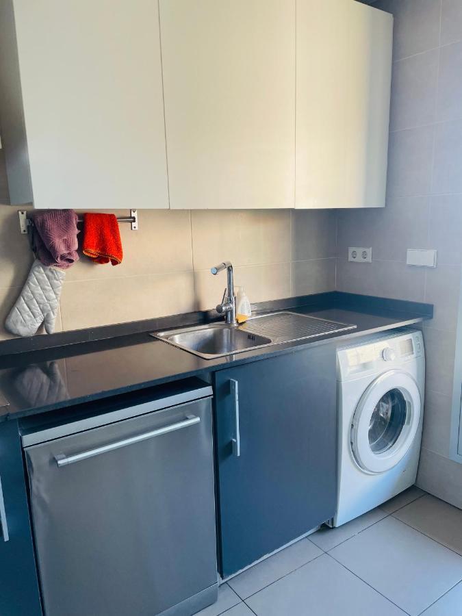 Fira De Barcelona City View Apartment With Garage Parking Оспиталет де Лобрегат Екстериор снимка