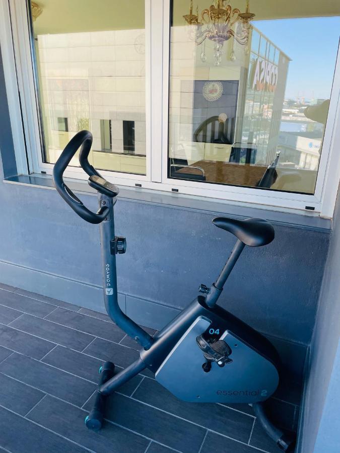 Fira De Barcelona City View Apartment With Garage Parking Оспиталет де Лобрегат Екстериор снимка